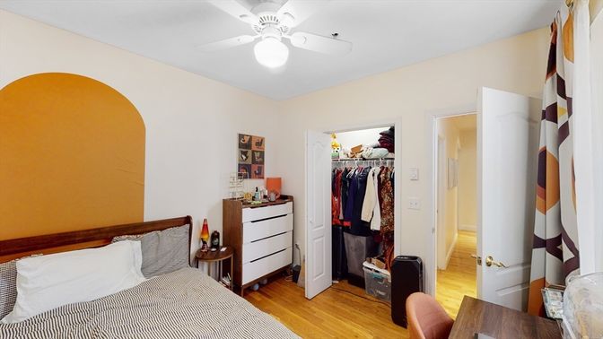 Bedroom, Interior, Walk-in Closets, Wood Texture Flooring