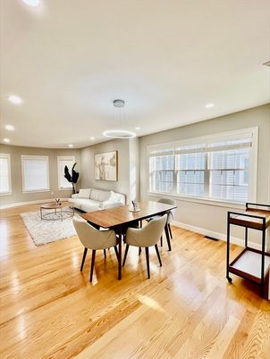 Dining room, Interior, Living room, Pendant Lights, Recessed Lighting, Wood Texture Flooring
