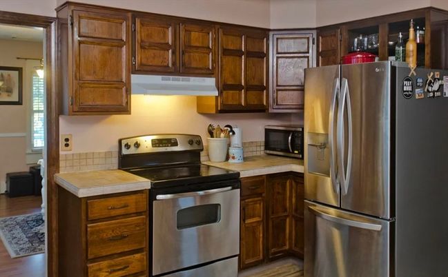Interior, Kitchen, Stainless Steel Appliances, Wood Texture Flooring