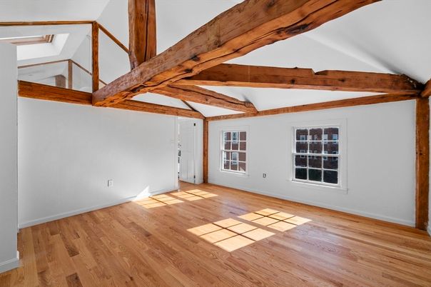 Empty room, Interior, Wooden Beams, Wood Texture Flooring