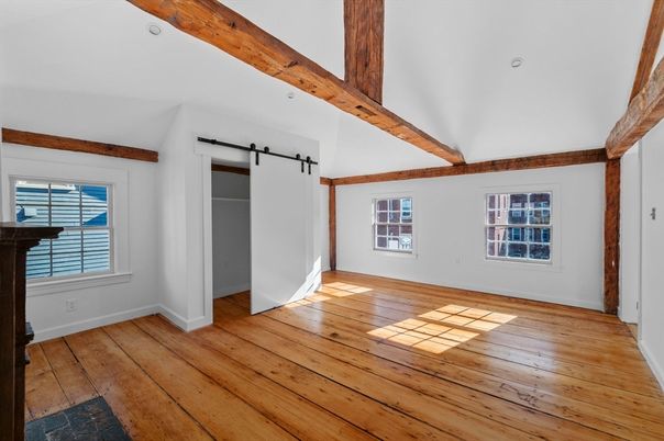 Empty room, Interior, Wooden Beams, Wood Texture Flooring