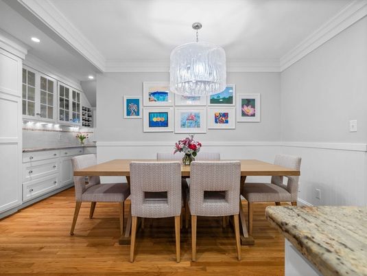 Chandelier, Dining room, Interior, Recessed Lighting, Wood Texture Flooring