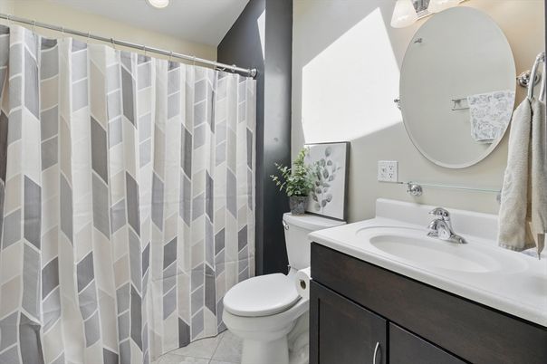 Bathroom, Interior, Recessed Lighting