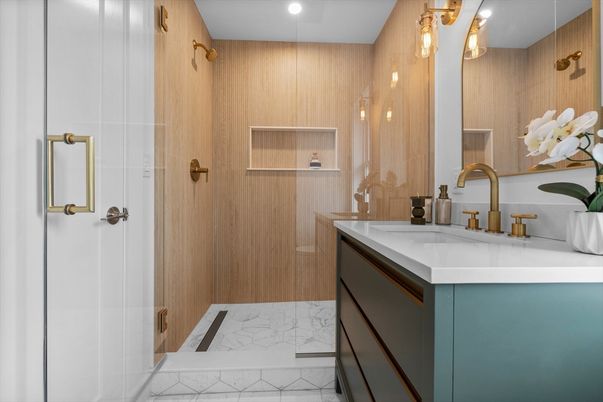 Bathroom, Interior, Marble, Recessed Lighting