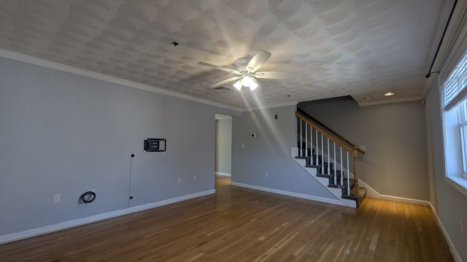 Empty room, Interior, Recessed Lighting, Wood Texture Flooring