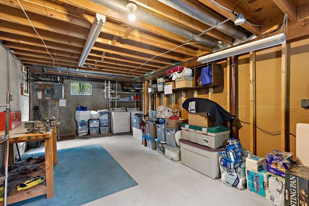 Interior, Washer, Wooden Beams, Wooden Ceilings