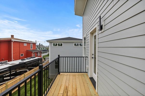 Exterior, Wood Texture Flooring