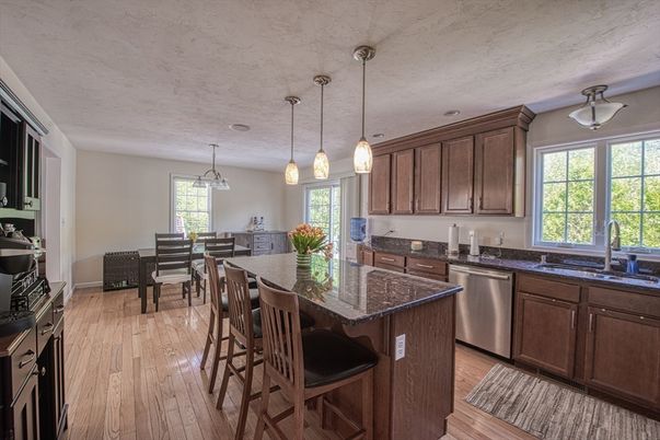 Dining room, Interior, Kitchen, Pendant Lights, Stainless Steel Appliances, Wood Texture Flooring