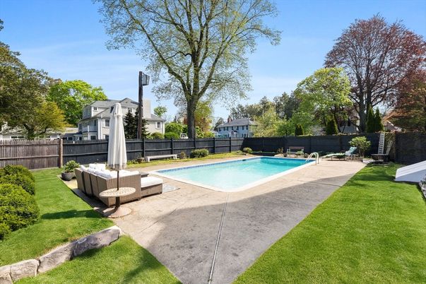 Backyard, Exterior, Pool