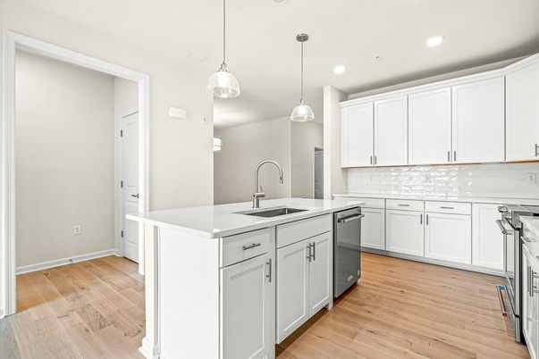 Interior, Kitchen, Pendant Lights, Recessed Lighting, Wood Texture Flooring
