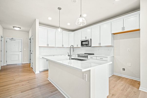 Interior, Kitchen, Pendant Lights, Recessed Lighting, Wood Texture Flooring