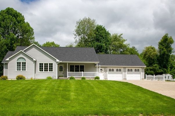 Attached, Backyard, Exterior, Facade, Ranch
