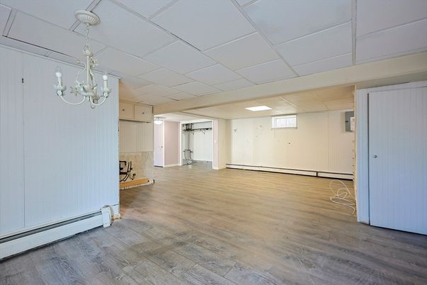 Chandelier, Empty room, Interior, Wood Texture Flooring