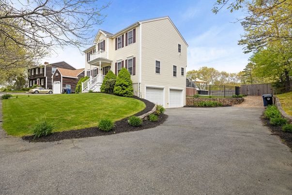 Attached, Backyard, Exterior, Facade, Rowhouse