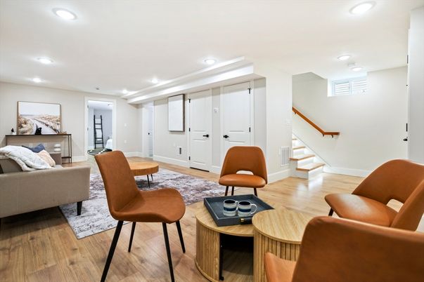 Interior, Living room, Recessed Lighting, Wood Texture Flooring
