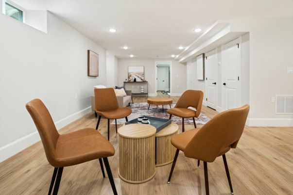 Interior, Living room, Recessed Lighting, Wood Texture Flooring