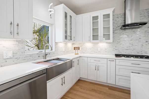 Interior, Kitchen, Stainless Steel Appliances, Wood Texture Flooring