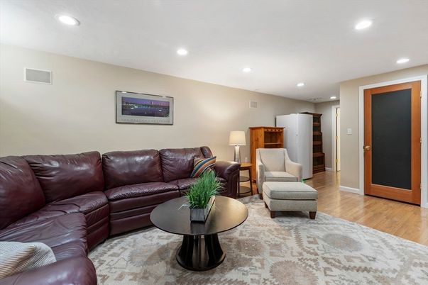 Interior, Living room, Recessed Lighting, Wood Texture Flooring