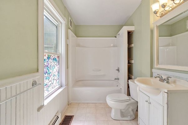 Bathroom, Interior