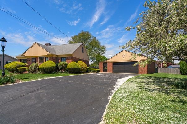 Attached, Detached Garage, Exterior, Facade, Brick Facade, Cape Cod
