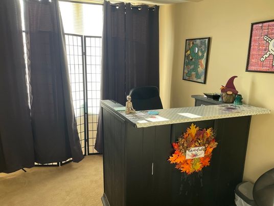Home Office, Interior