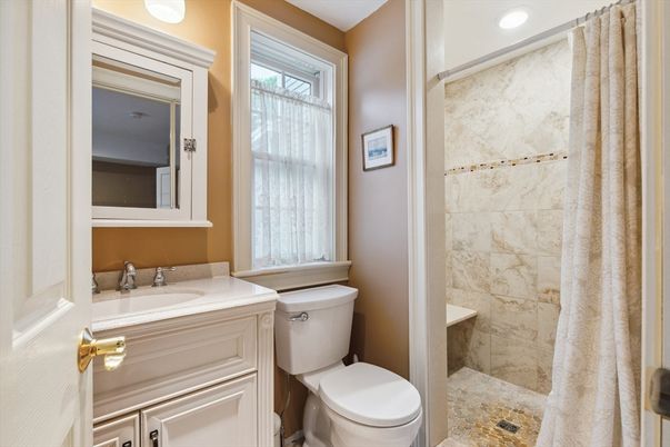 Bathroom, Interior, Marble Walls, Recessed Lighting