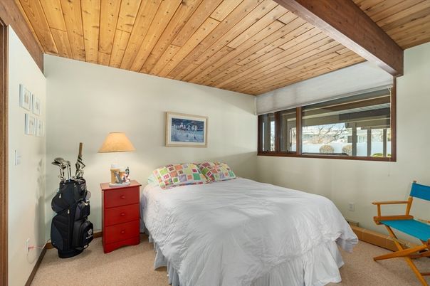 Bedroom, Interior, Wooden Beams, Wooden Ceilings