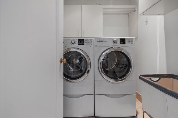 Interior, Utility Closets, Washer
