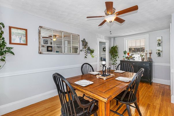 Dining room, Interior, Wood Texture Flooring