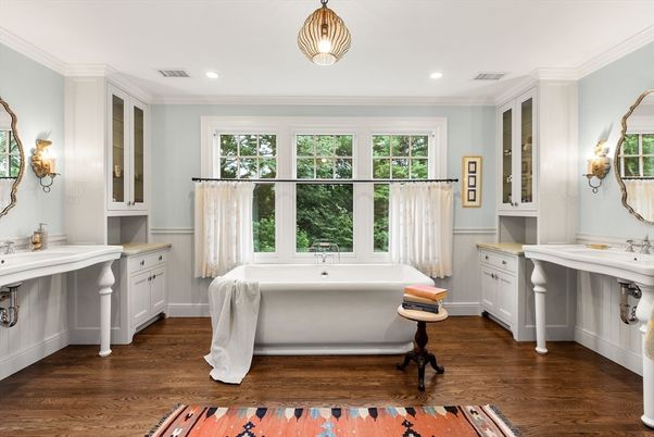Bathroom, Free Standing Baths, Interior, Recessed Lighting, Wood Texture Flooring