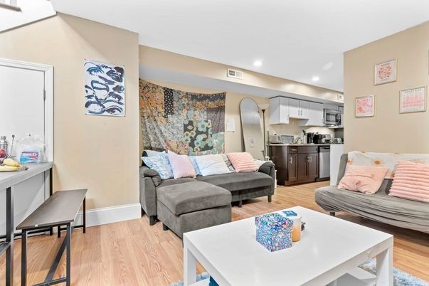 Interior, Kitchen, Living room, Recessed Lighting, Wood Texture Flooring