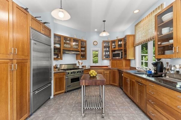 Interior, Kitchen, Pendant Lights, Recessed Lighting, Stainless Steel Appliances