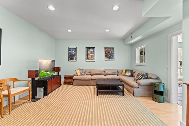 Interior, Living room, Recessed Lighting, Wood Texture Flooring