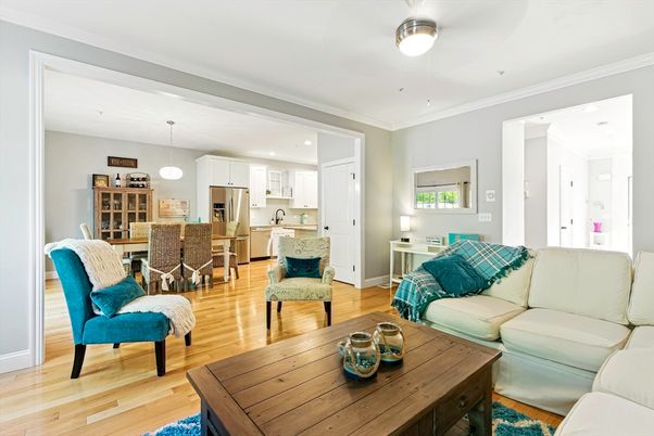 Dining room, Interior, Kitchen, Living room, Pendant Lights, Recessed Lighting, Stainless Steel Appliances, Wood Texture Flooring
