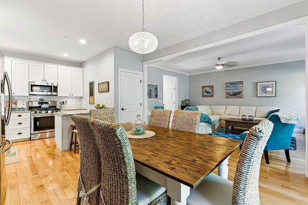 Dining room, Interior, Kitchen, Living room, Pendant Lights, Recessed Lighting, Stainless Steel Appliances, Wood Texture Flooring