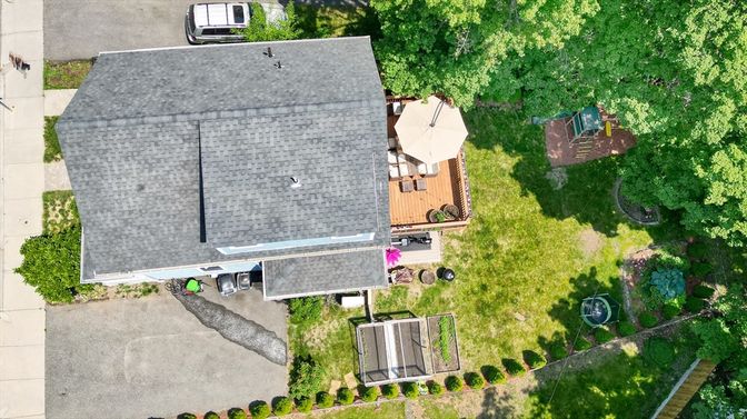 Exterior, Drone