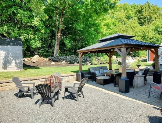 Backyard, Exterior