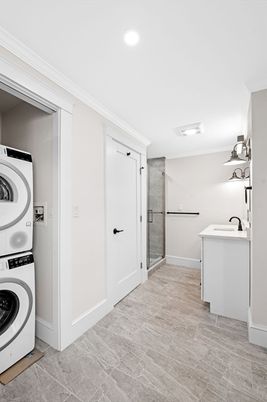 Interior, Recessed Lighting, Utility Closets, Washer