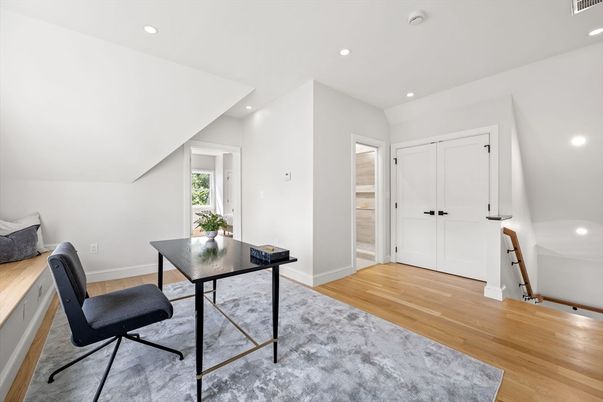 Home Office, Interior, Recessed Lighting, Wood Texture Flooring