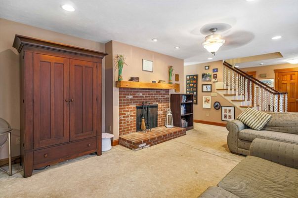 Fireplace, Interior, Living room, Recessed Lighting