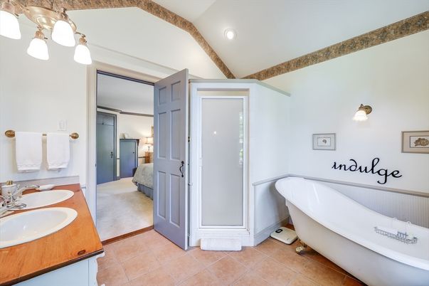 Bathroom, Dual Sink Vanities, Free Standing Baths, Interior, Recessed Lighting