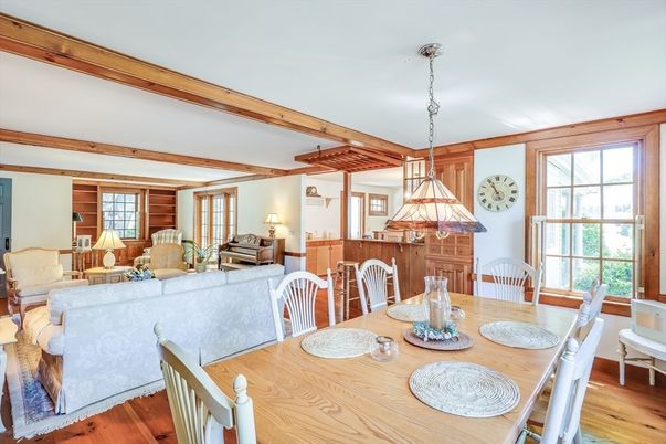 Dining room, Interior, Living room, Pendant Lights, Wood Texture Flooring