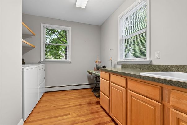 Home Office, Interior, Washer, Wood Texture Flooring
