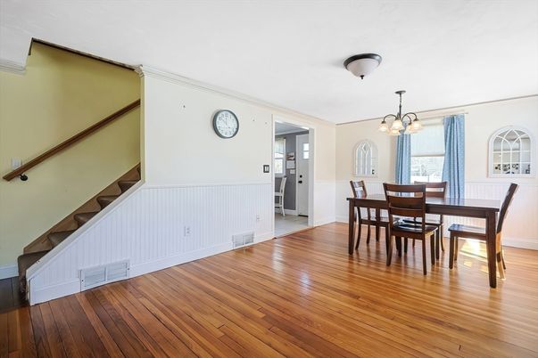 Chandelier, Dining room, Interior, Wood Texture Flooring