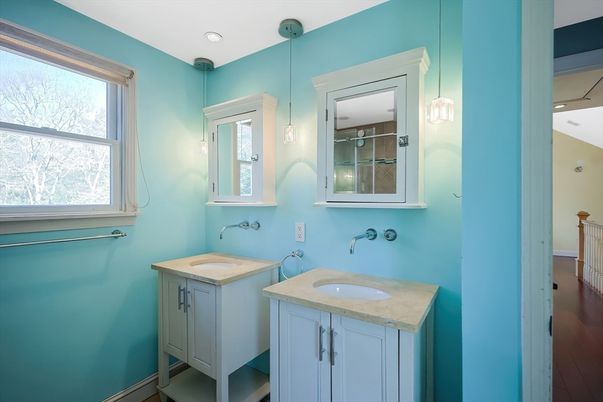 Bathroom, Dual Sink Vanities, Interior, Pendant Lights, Recessed Lighting