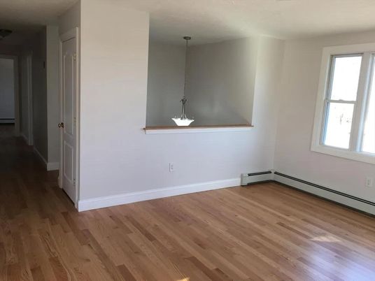 Empty room, Interior, Pendant Lights, Wood Texture Flooring