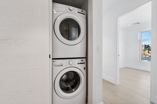 Interior, Recessed Lighting, Utility Closets, Washer, Wood Texture Flooring