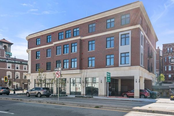 Exterior, Facade, Condo Building
