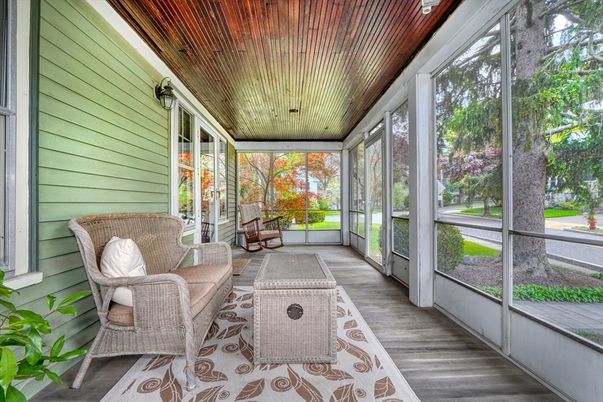 Interior, Sun Room, Wooden Ceilings, Wood Texture Flooring