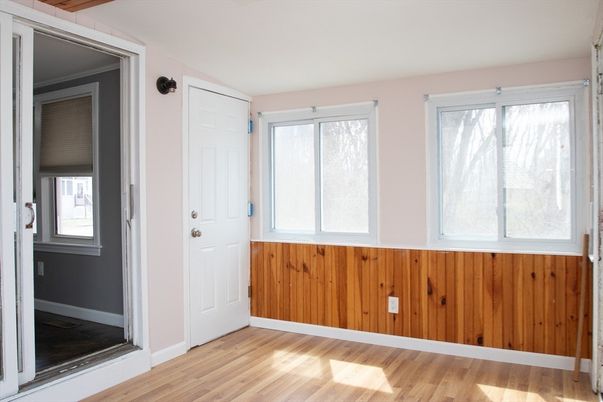 Empty room, Interior, Wood Texture Flooring, Wooden Walls